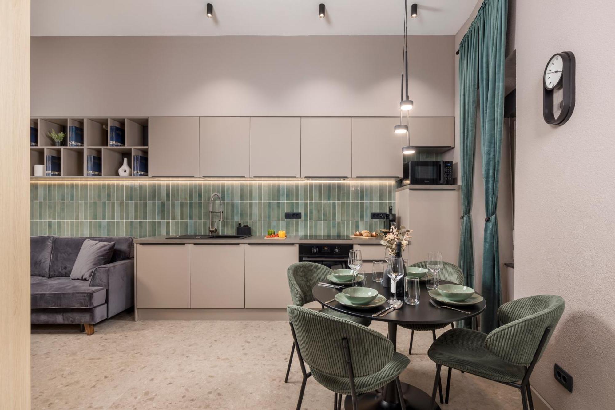 Apartment Greenri Rijeka Bagian luar foto